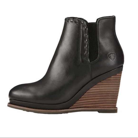 Ariat Shoes - Ariat Belle Whip Stitch Leather Wedge Boot